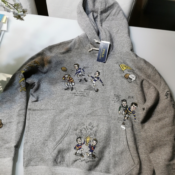 Hoodies - Picture 3 of 3